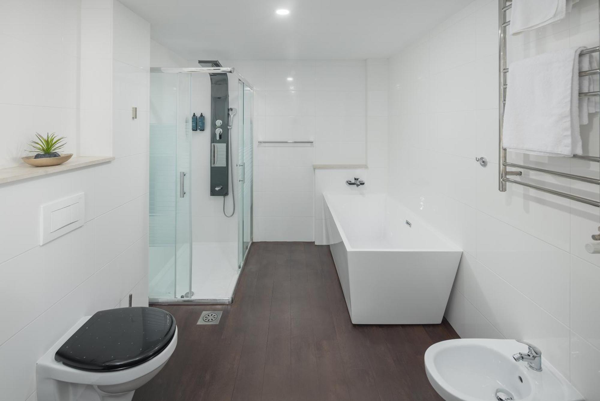 Hotel Tomi Порторож Экстерьер фото