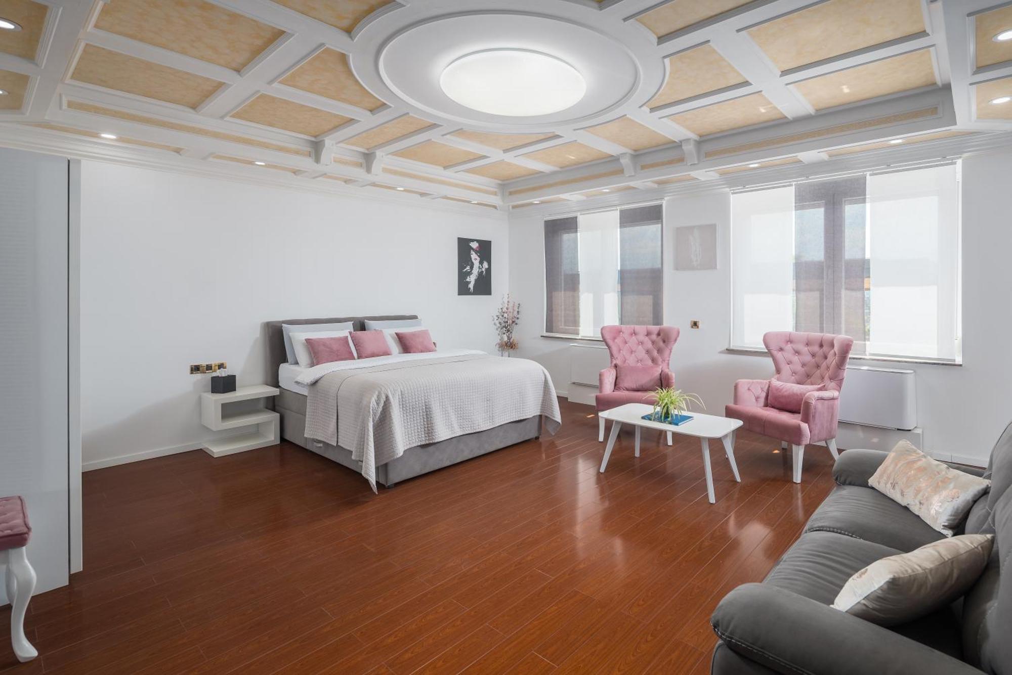 Hotel Tomi Порторож Экстерьер фото